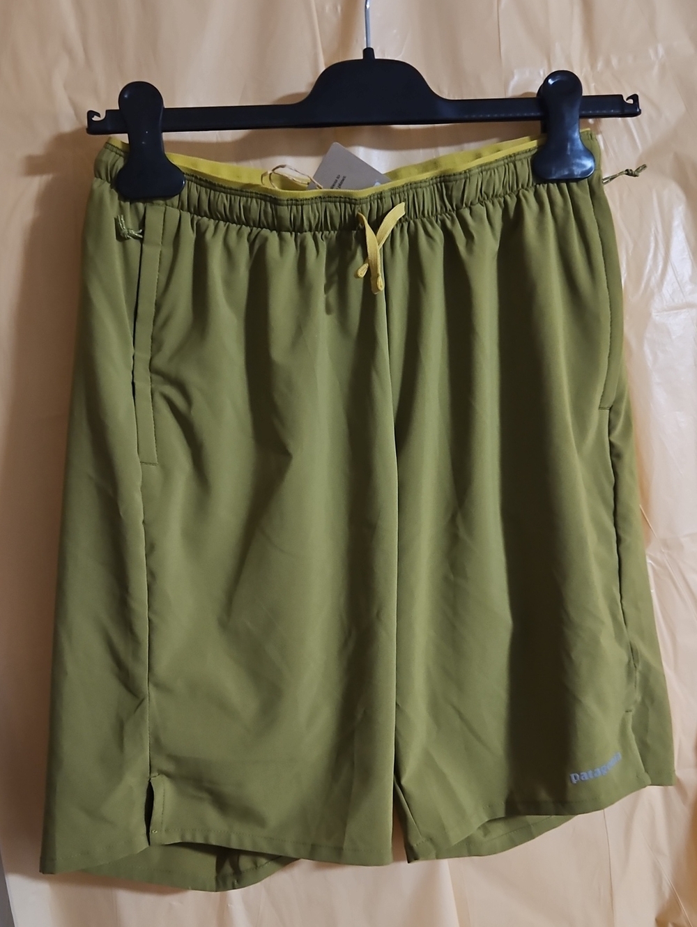 Patagonia Men's Multi Trails Shorts: GRAZE GREEN: NEW WITH TAGS: SIZE SMALL